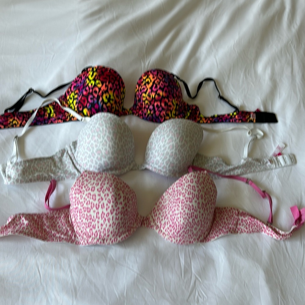 Vintagee Victoria secret leopard print bras